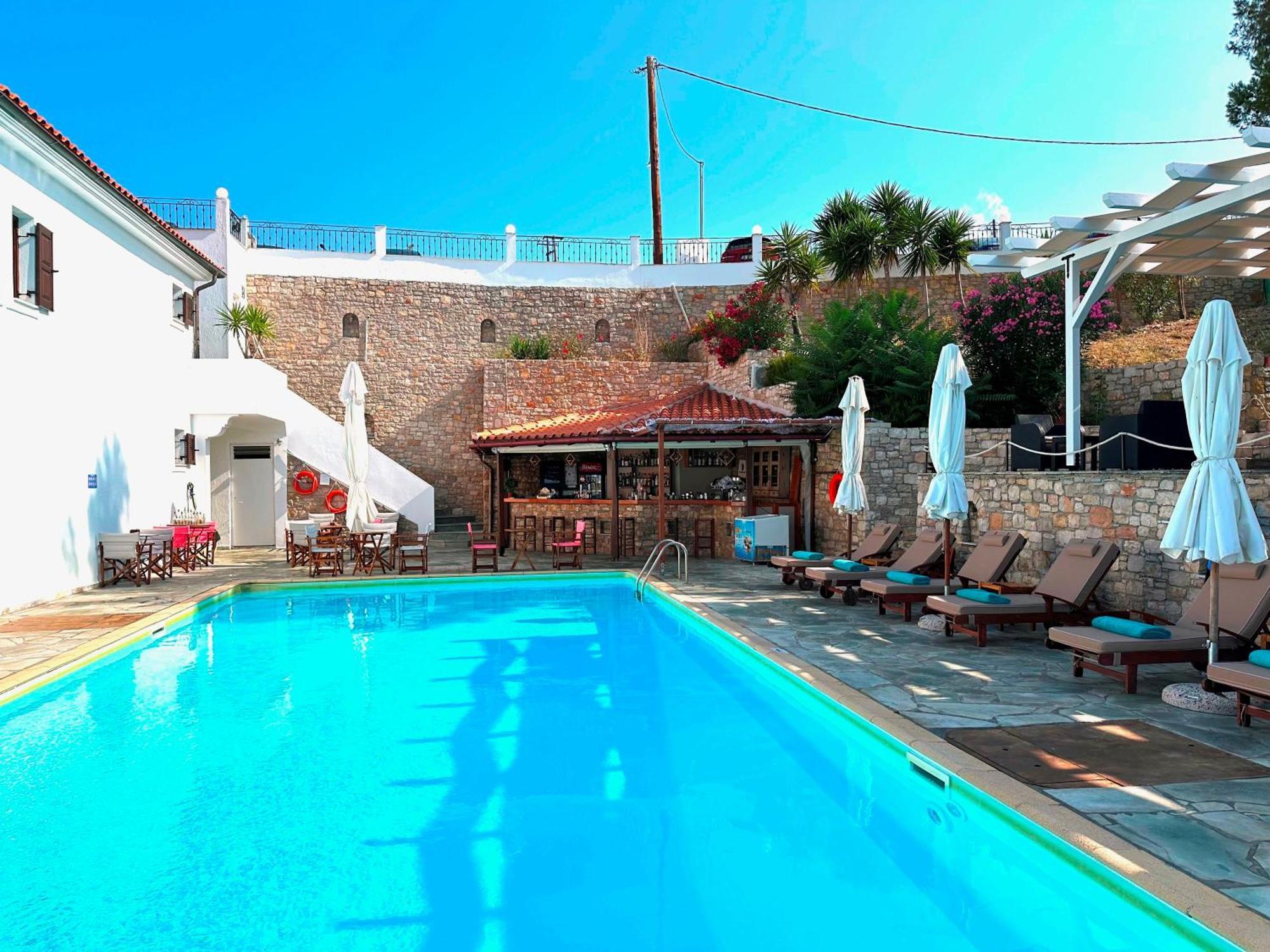 Yalis Hotel Votsi  Bagian luar foto